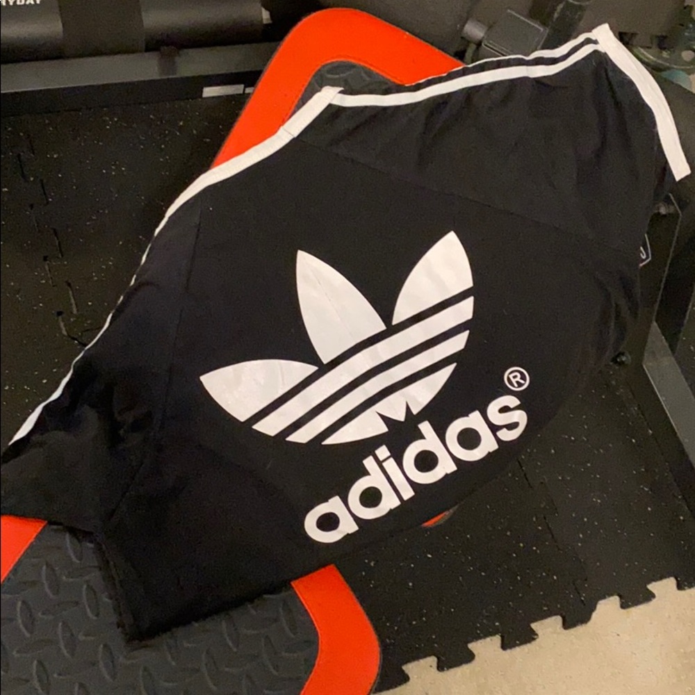 VINTAGE Adidas T-shirt